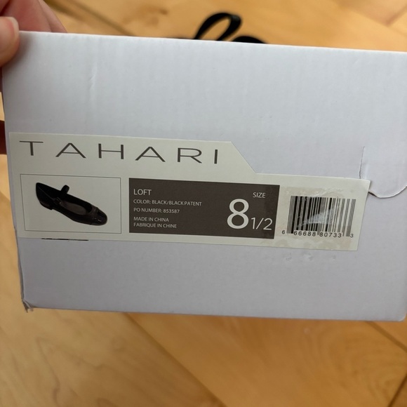 Tahari Black Patent Ballet Flats Mary Janes Womens Size 8.5 New In Box Office - Picture 7 of 8
